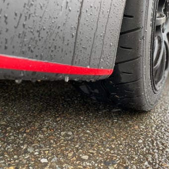 雨・・・ウエットでも強いタイヤ