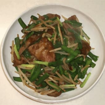 「深夜食堂の料理帖」の「レバニラ」