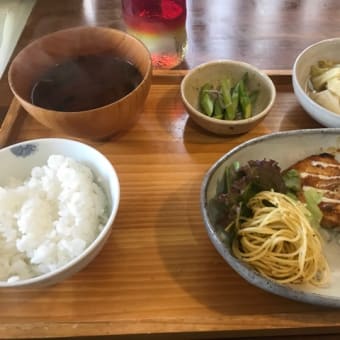 カフェごはん
