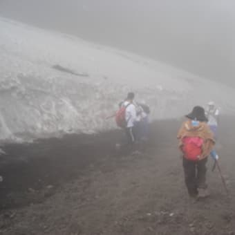 2010年7月18日富士登山＆「剣が峰」頂上！スゴスギル～