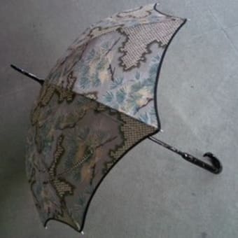 アンティーク着物の裏地で作った日傘