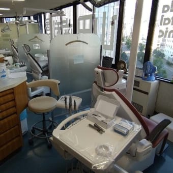 8月から歯科用診療台（歯科ユニット）一部交換しました