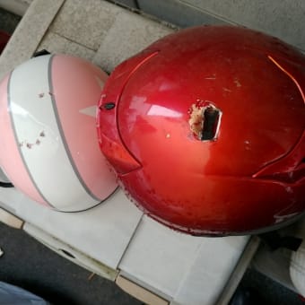 ヘルメット破壊テスト　OGKの半キャップタイプ