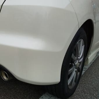 バンパーの交換