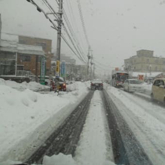 日本海側で再び大雪　猛ふぶきなどに警戒