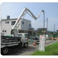 ２　安佐北ノルディック・ウォーク395　　根谷川の護岸道路へと
