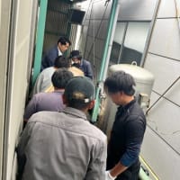 圧力タンク搬入