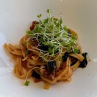 レストラン「ミクニ」