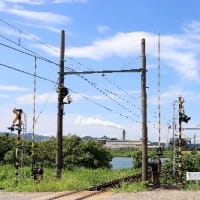 愛と青春の旅立ち－高山本線と万葉線の旅２１．