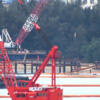 ７月１１日の辺野古側埋め立て工区と大浦湾の様子