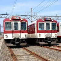近鉄8000系・8400系・8A系 ３編成横並び