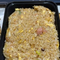 朝はうどんで優しく、夜は再びニンニクでハードに。