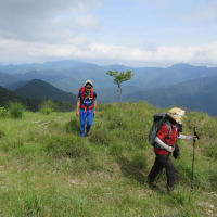 学能堂山　１０２１ｍ