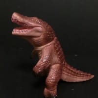 新シリーズのお知らせ　ワニ