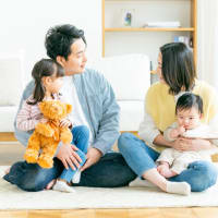 子育てしやすい家の間取りについて後悔しないリビングの広さと間取りの考え方、決めつけない柔軟な生活の変化を見通しながらそれぞれの家庭に大事な過ごし方を。