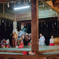 「夏祭りの準備が進み」