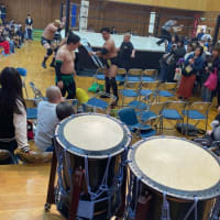 本日は奉納プロレスの演奏でした