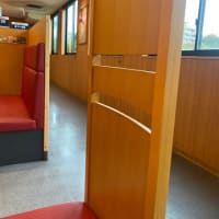 車椅子でまわるお寿司