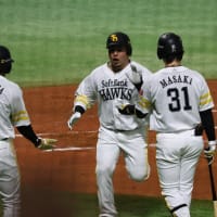 ようやくホーム１勝！！