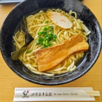 オープンから数年でだいぶん変わったなぁ～空手そば・・・カラテカフェアガリ（空手会館）