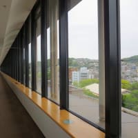 CAFE GRAND MANONと県政記念館