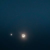 月例3.8の月と金星と双子座