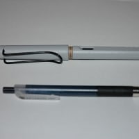 ２本のペン