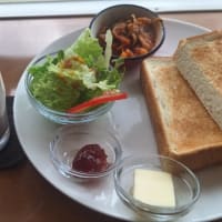 EASY LIFE CAFE「厚切りトーストセット」(成田市)