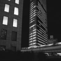 モノクロ　　東京　汐留
