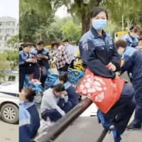 中国地下鉄清掃員が連日で「集団ストライキ」　