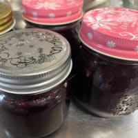 ハリハリ漬けとブルーベリーとプリン