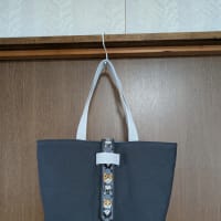 猫柄のテープを使ったバッグ③