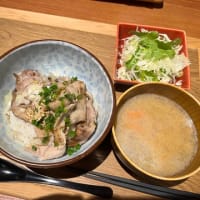 贅沢な気分でプリンアラモード