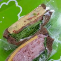 スターバックスの新作サンドイッチ
