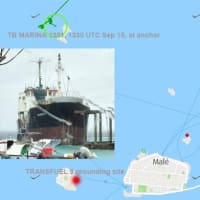 モルディブの嵐に襲われたタンカーとタグボート Memories On The Sea 海の記録