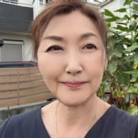 紫の髪が、ピンクに進化