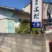 行列の先にカレーですよ〜だ
