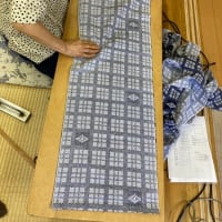 犬と猫との暮らし～三郷教室日でした～ご自分のお客様の仕立て中です～