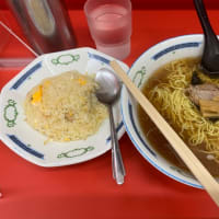 神保町伊峡、半チャンラーメン