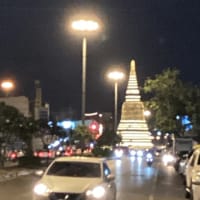 ライトアップが始まる