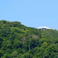 2025.06.18(水)AM07:10の藻岩山・平和祈念塔・手稲山・三角山・円山