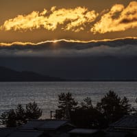 琵琶湖の日の出