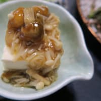 アジのフライとこしあぶらの天ぷら、炊屋食堂の田舎定食・・・庶民の味。