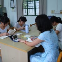寄贈先：華僑大学から学生の感想文をもらいました！
