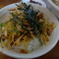 茅ヶ崎にあるペニーレインでお昼ごはん···