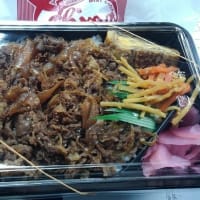 今は冬の匂いがするのだろうか…