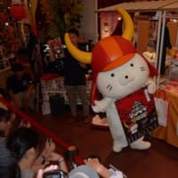 木挽町広場のひこにゃん