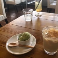 「KINGPIN CAFE」に行く