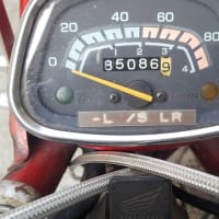 混乱する手信号