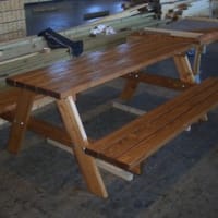 ガーデンテーブル・ベンチ一体型(ウレタン塗装)